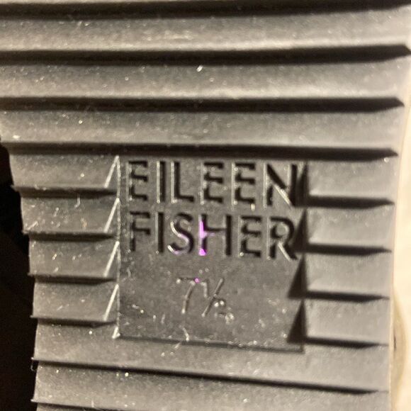 Eileen Fisher Olive coloredWedge Shoes Suede Comfort 7.5 - Picture 6 of 7